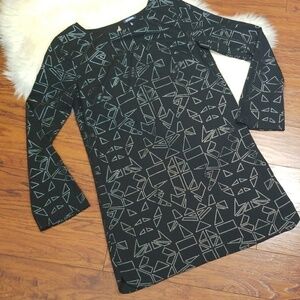 Tildon Bell sleeve Mod Shift Dress